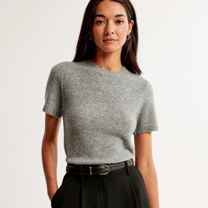 NWT Abercrombie Crew Sweater Tee
